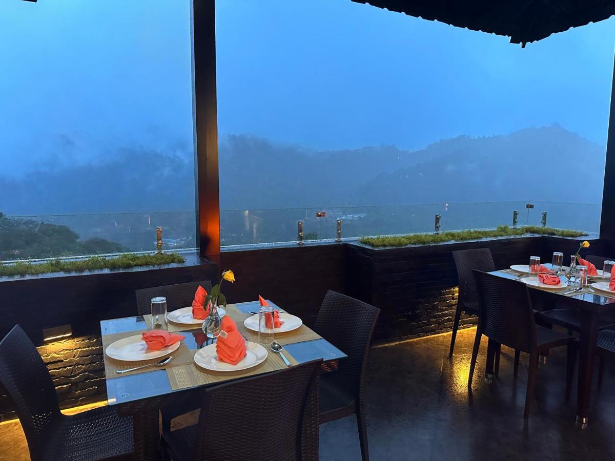 Viceroy Luxury Mountain Resort And Spa Munnar Exterior foto