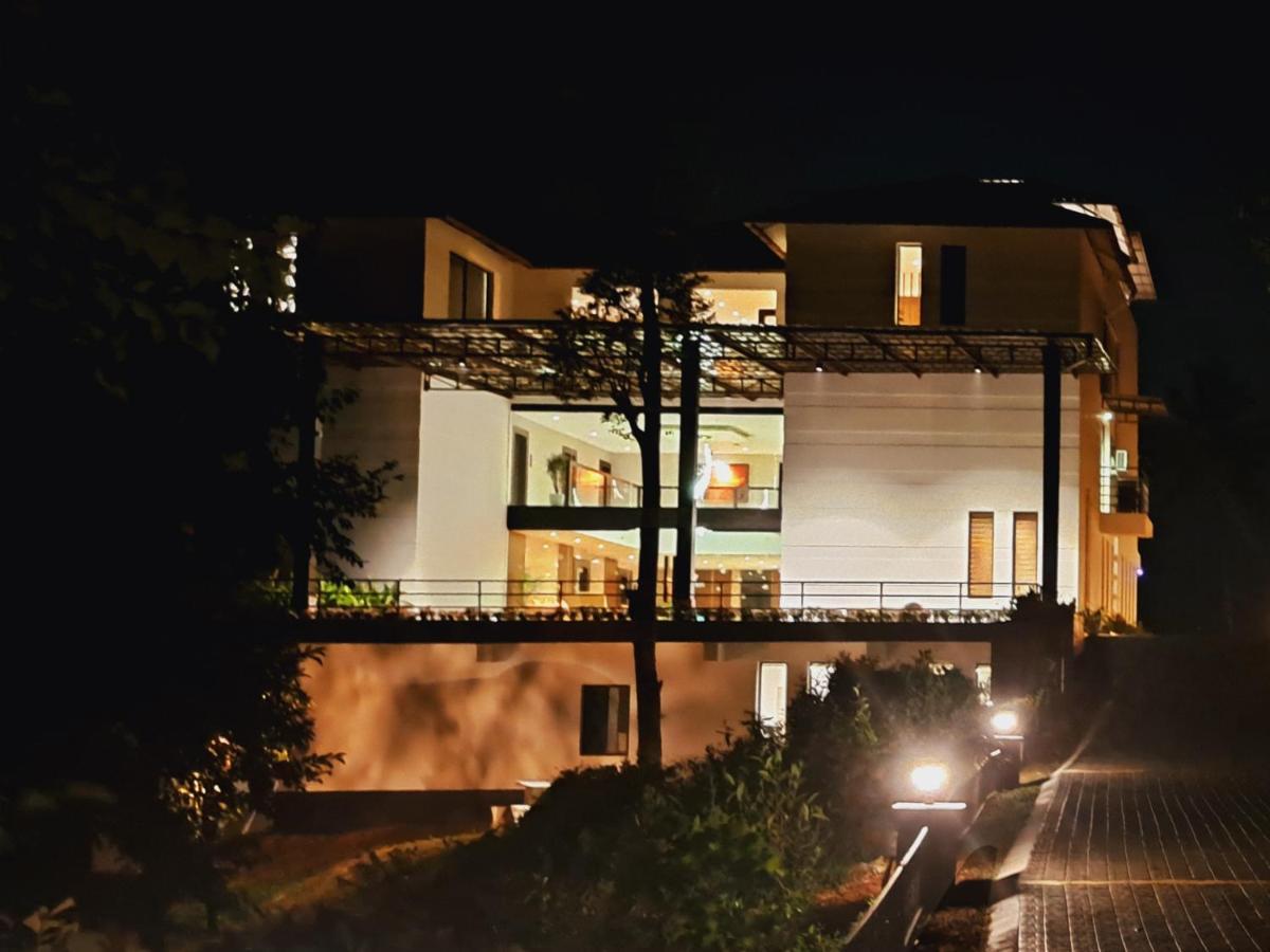 Viceroy Luxury Mountain Resort And Spa Munnar Exterior foto